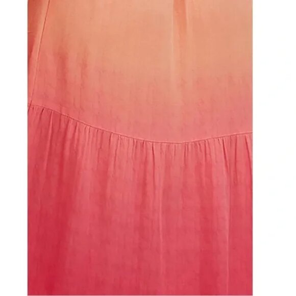 NWT Torrid Tiered Maxi Dress - Challis Ombre Red Dip Die l Plus Size 00 / M / L - Picture 3 of 6